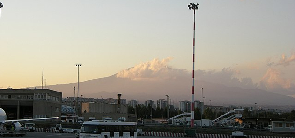 Aéroport de Catane - Vue Etna