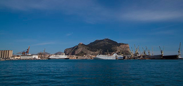 Port de Palerme vu de la mer